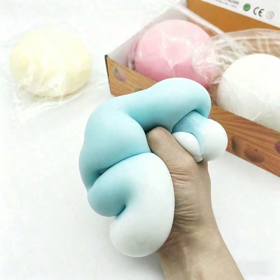 Steamed Bun Squeeze Toy With M - Party Games Steam Free reseña y precio