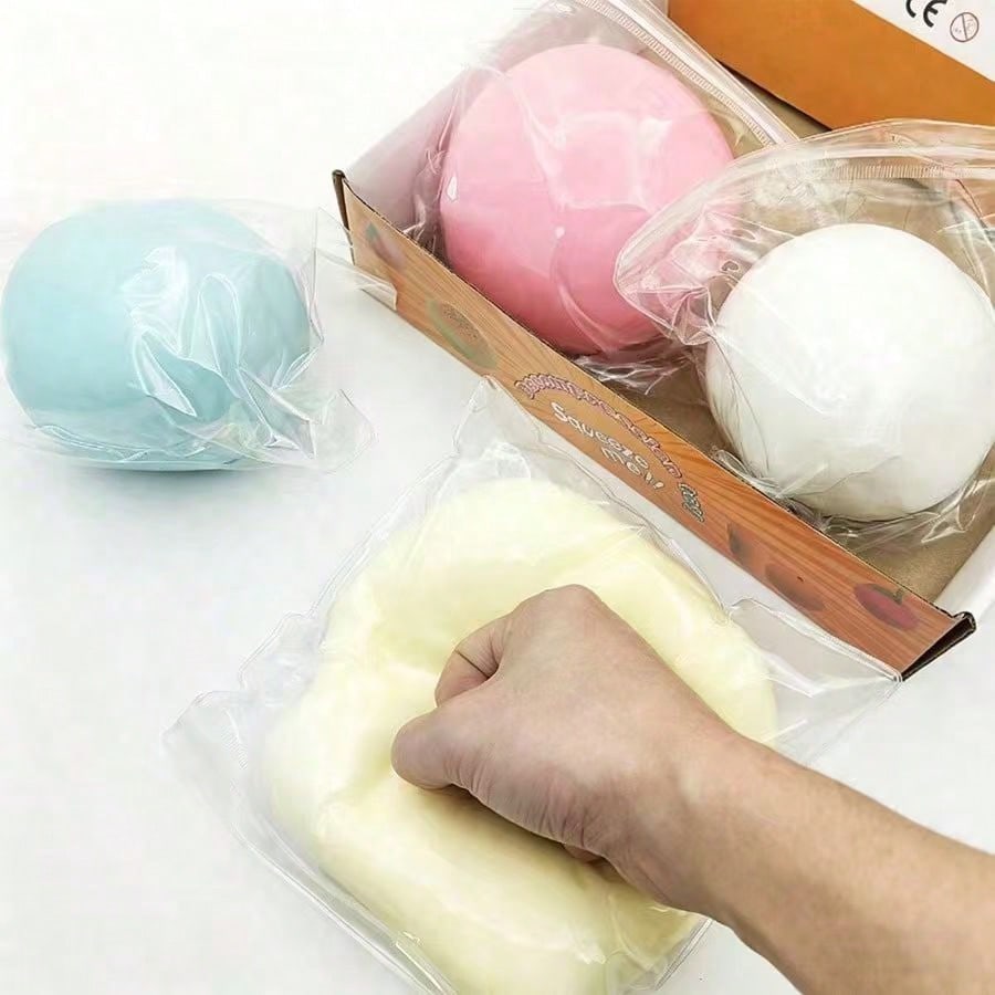 Steamed Bun Squeeze Toy With M - Party Games Steam Free reseña y precio