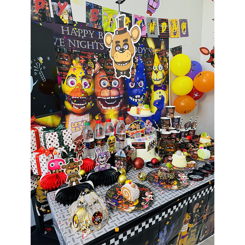 FNAF Themed Paper Plate Cups C - Party Games At Wedding reseña y precio